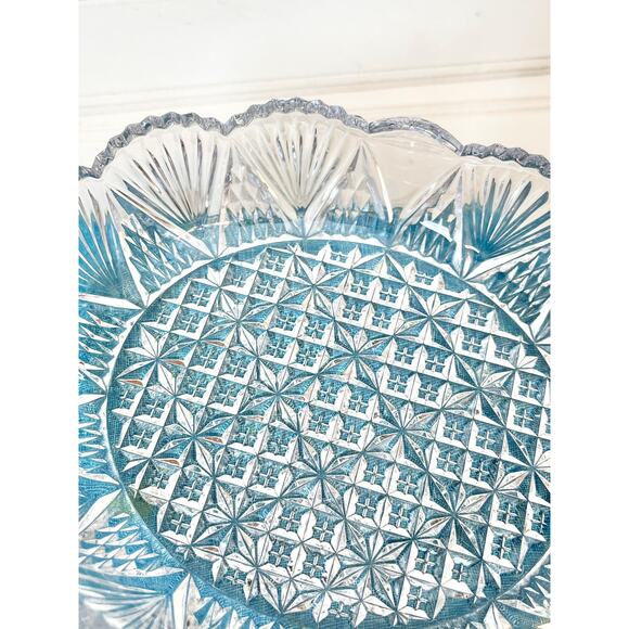 Mikasa Crystal Georgetown Oval Detailed 8" Plate - Picture 5 of 5